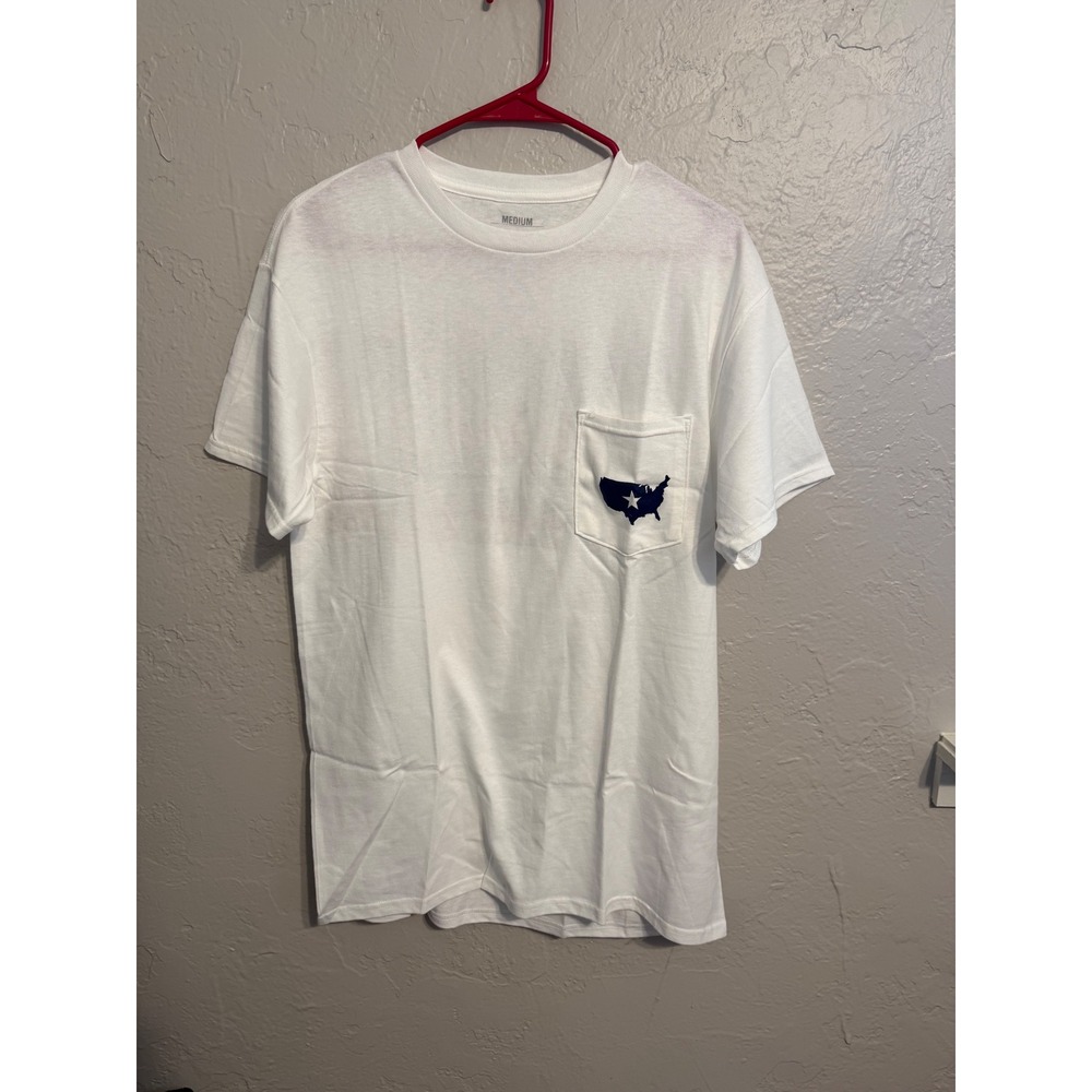 Royce Apparel Mens America Pocket T-Shirt White Patriotic USA Graphic Tee Medium